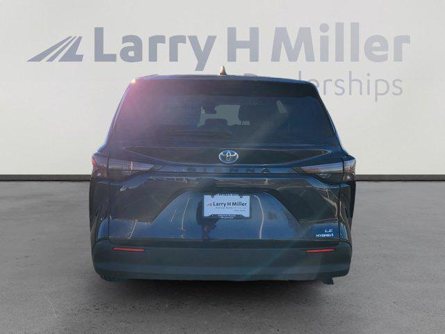 used 2024 Toyota Sienna car, priced at $36,995