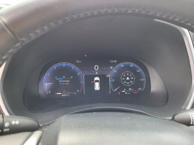 used 2023 Toyota Highlander car, priced at $39,995