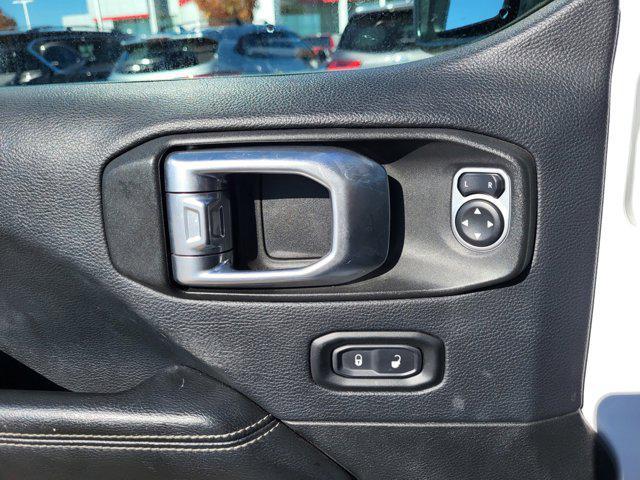 used 2019 Jeep Wrangler Unlimited car, priced at $27,995