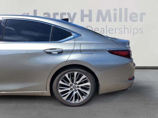 used 2020 Lexus ES 350 car, priced at $26,995