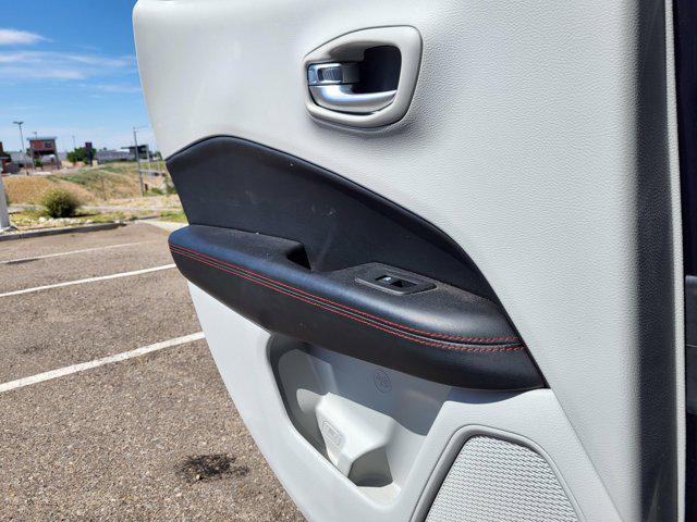 used 2018 Jeep Compass car, priced at $18,995