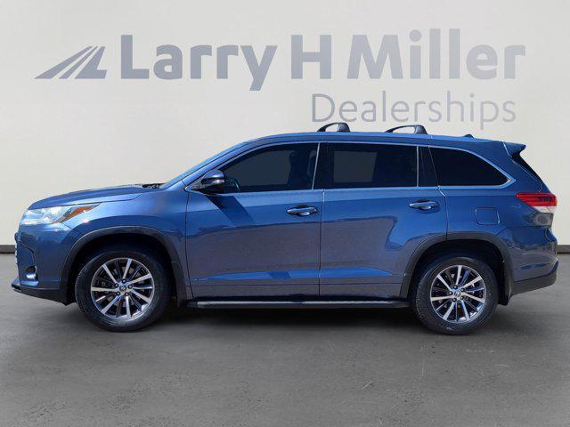 used 2017 Toyota Highlander car, priced at $20,995