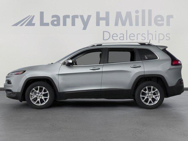 used 2016 Jeep Cherokee car, priced at $10,995
