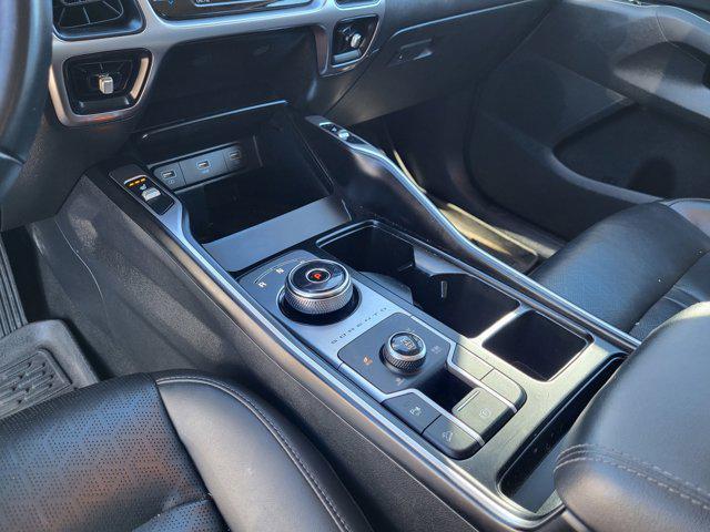 used 2022 Kia Sorento Hybrid car, priced at $26,995