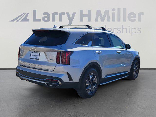 used 2022 Kia Sorento Hybrid car, priced at $26,995