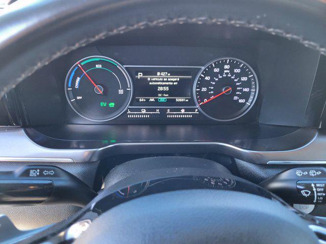 used 2022 Kia Sorento Hybrid car, priced at $26,995