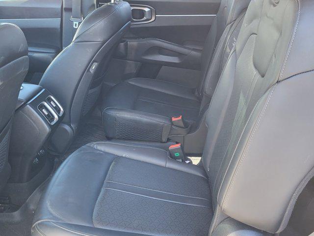 used 2022 Kia Sorento Hybrid car, priced at $26,995