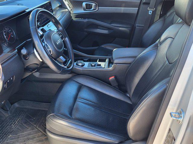used 2022 Kia Sorento Hybrid car, priced at $26,995
