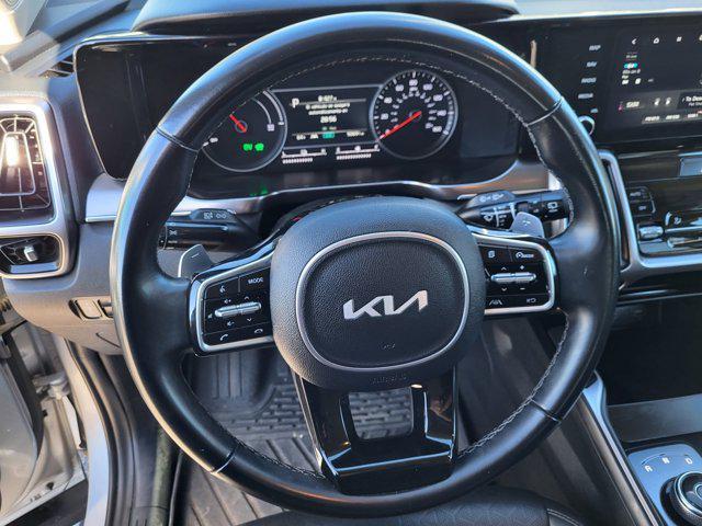 used 2022 Kia Sorento Hybrid car, priced at $26,995