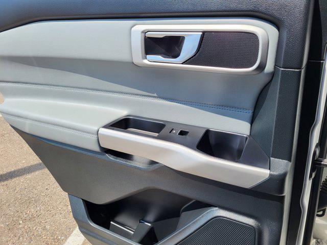 used 2022 Ford Explorer car, priced at $30,995