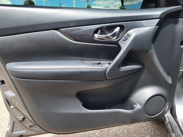 used 2020 Nissan Rogue car, priced at $18,995