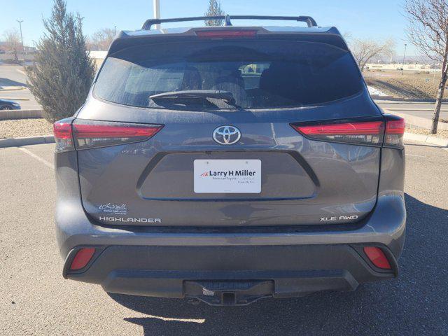 used 2021 Toyota Highlander car