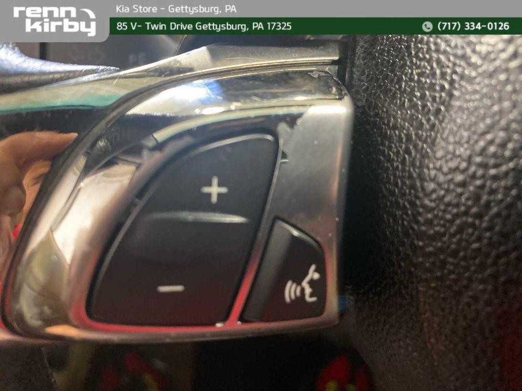 used 2007 BMW Z4 car, priced at $11,500