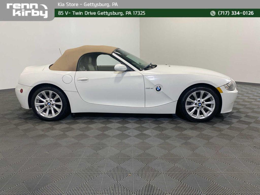 used 2007 BMW Z4 car, priced at $11,500