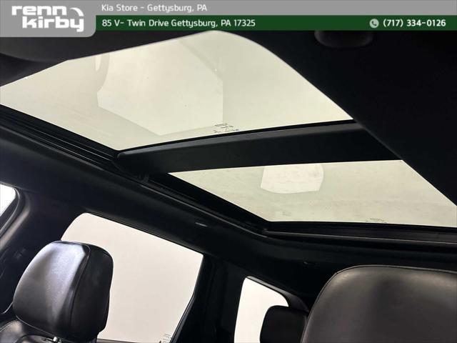used 2021 Jeep Grand Cherokee car, priced at $28,600