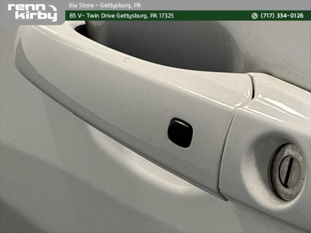 used 2021 Jeep Grand Cherokee car, priced at $28,600