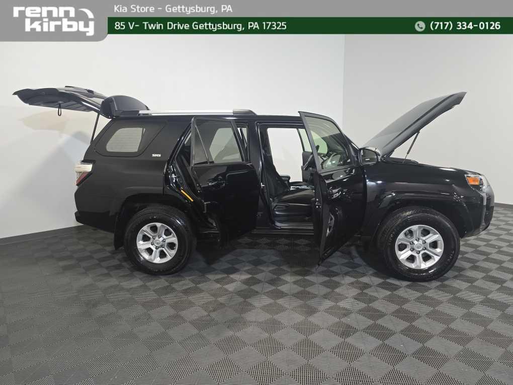 used 2020 Toyota 4Runner car, priced at $31,000