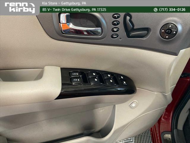 used 2014 Kia Sedona car, priced at $8,320