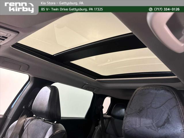 used 2023 Mitsubishi Outlander car, priced at $26,000