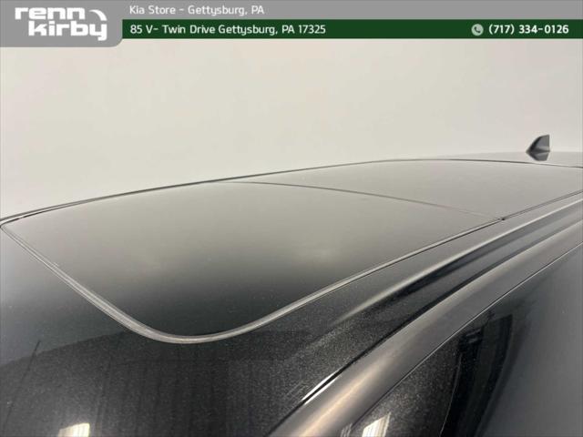 used 2023 Mitsubishi Outlander car, priced at $26,000