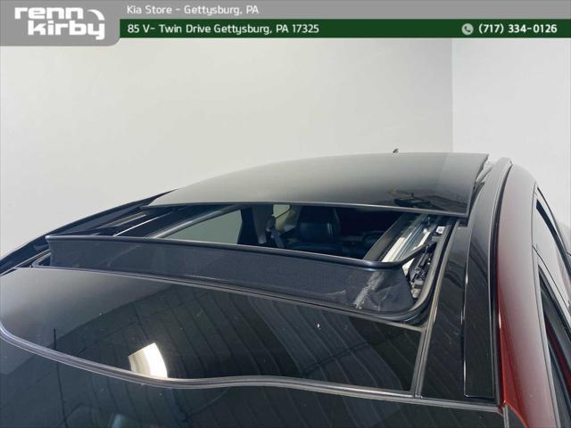 used 2023 Kia Sportage Hybrid car, priced at $33,000
