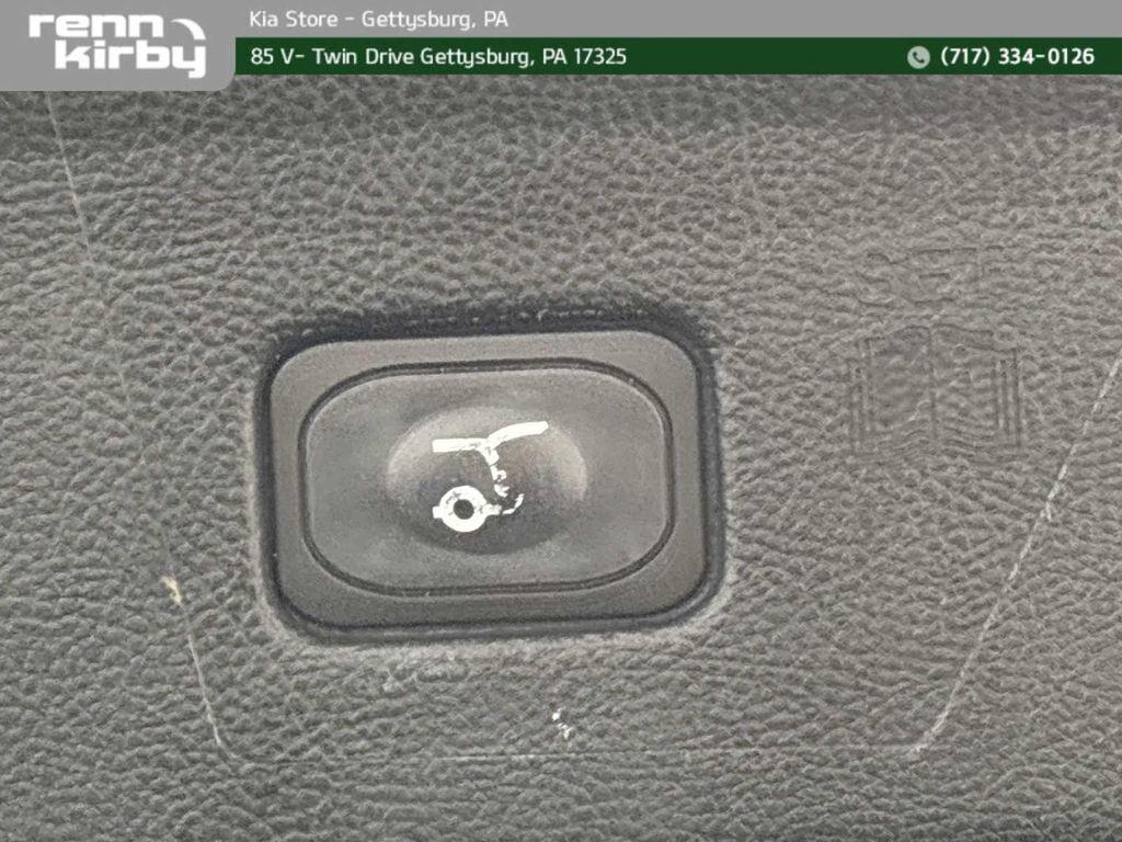 used 2017 Ford Edge car, priced at $17,500