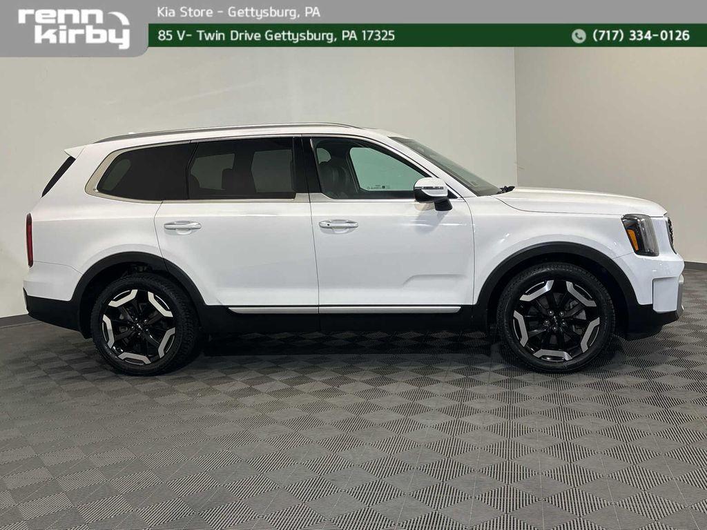 used 2023 Kia Telluride car, priced at $33,500
