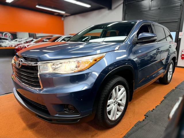 used 2016 Toyota Highlander car, priced at $14,995