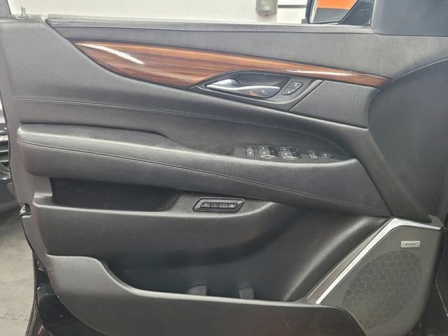 used 2015 Cadillac Escalade ESV car, priced at $18,995