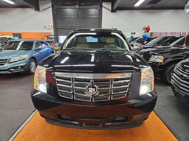 used 2008 Cadillac Escalade EXT car, priced at $8,995