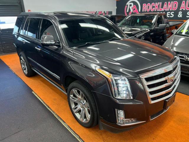 used 2017 Cadillac Escalade car, priced at $25,995