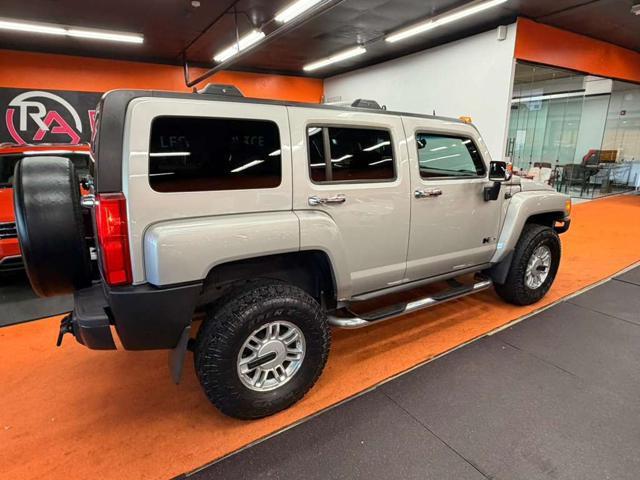 used 2006 Hummer H3 car, priced at $8,995