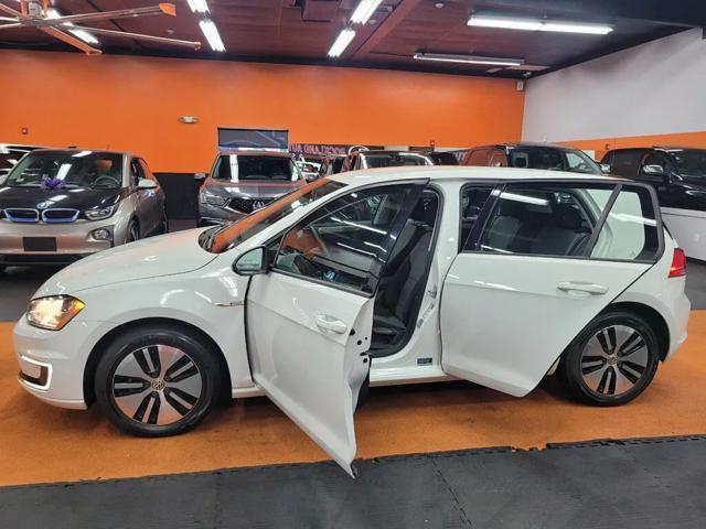 used 2016 Volkswagen e-Golf car, priced at $8,995