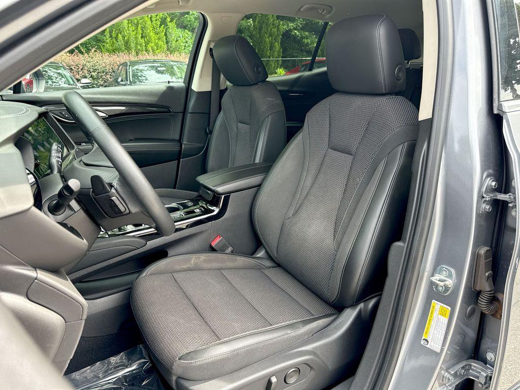 used 2021 Buick Envision car, priced at $22,418