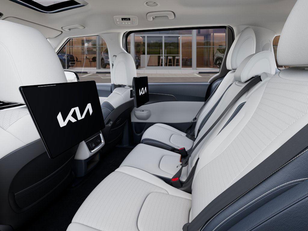 new 2025 Kia Carnival car, priced at $55,145