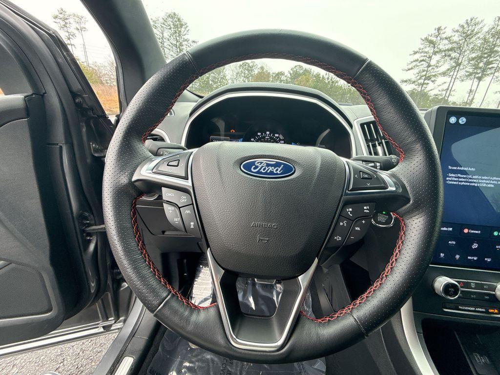 used 2021 Ford Edge car, priced at $18,995