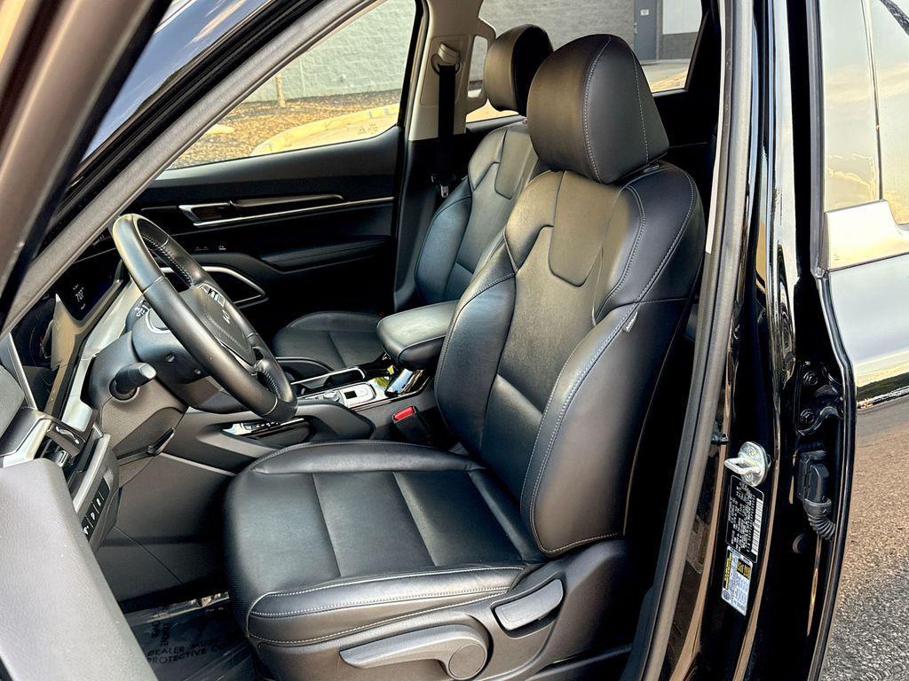 used 2023 Kia Telluride car, priced at $27,520