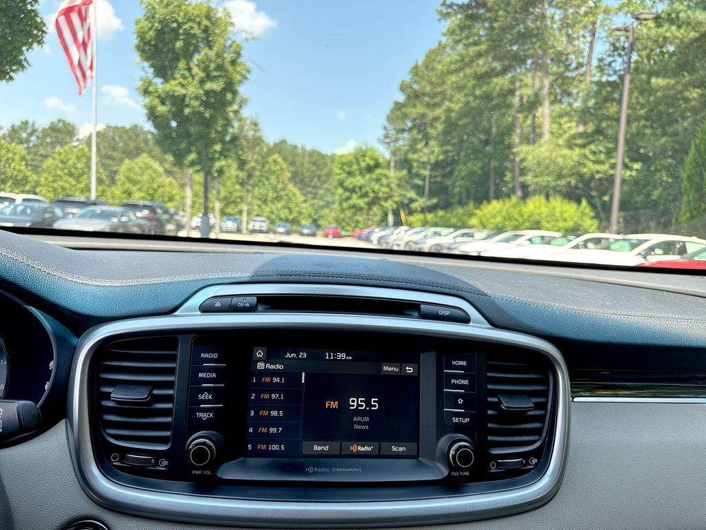 used 2019 Kia Sorento car, priced at $19,744
