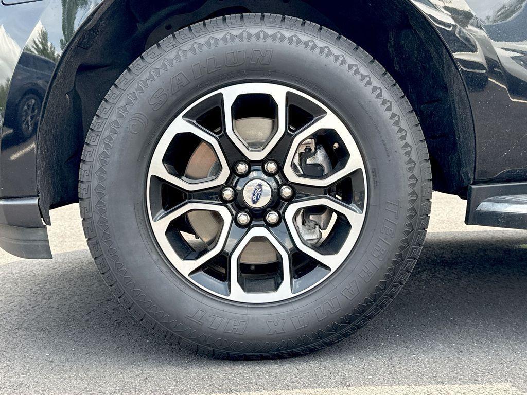 used 2022 Ford Expedition Max car, priced at $33,977