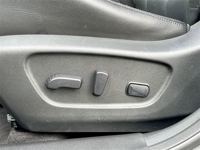 used 2019 Nissan Rogue car, priced at $16,996