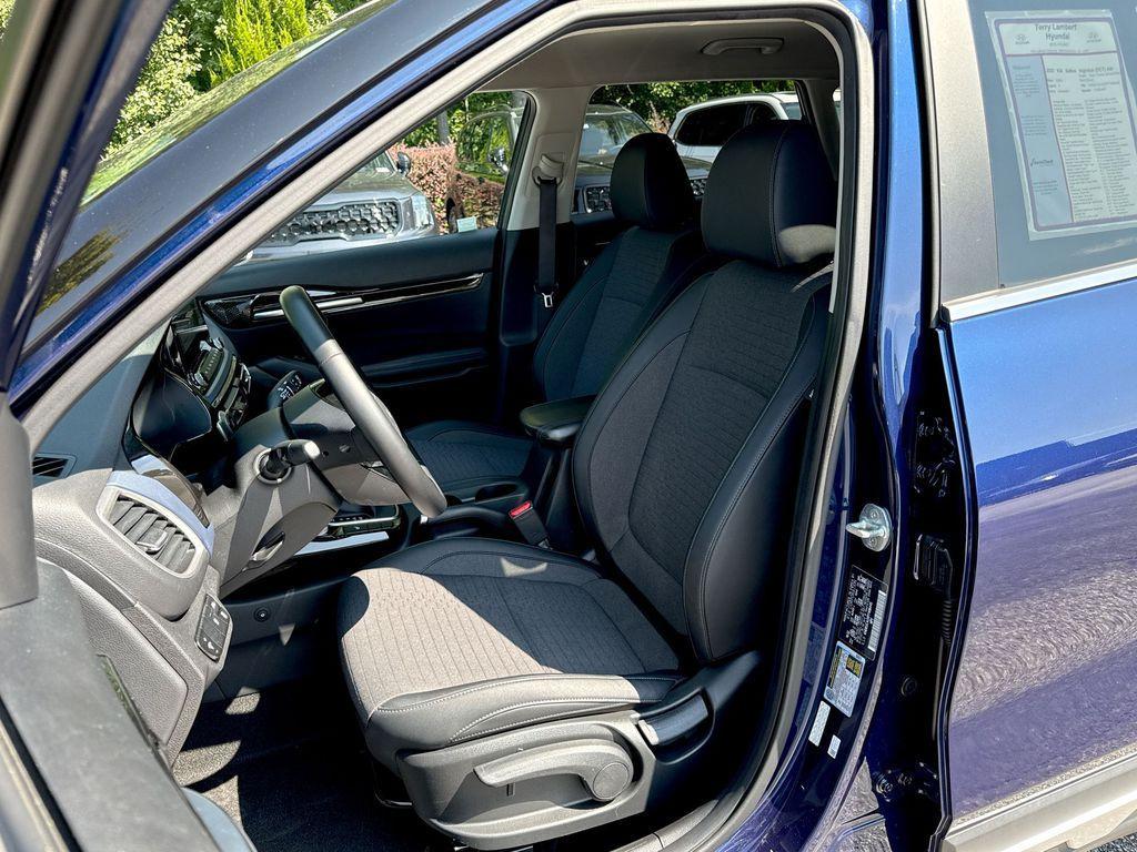 used 2023 Kia Seltos car, priced at $23,573