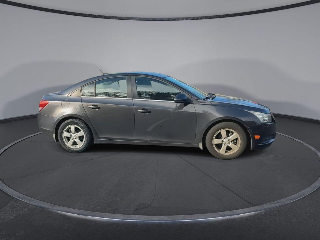 used 2014 Chevrolet Cruze car, priced at $9,106