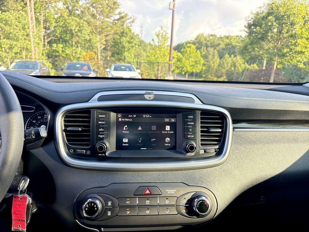 used 2020 Kia Sorento car, priced at $21,998