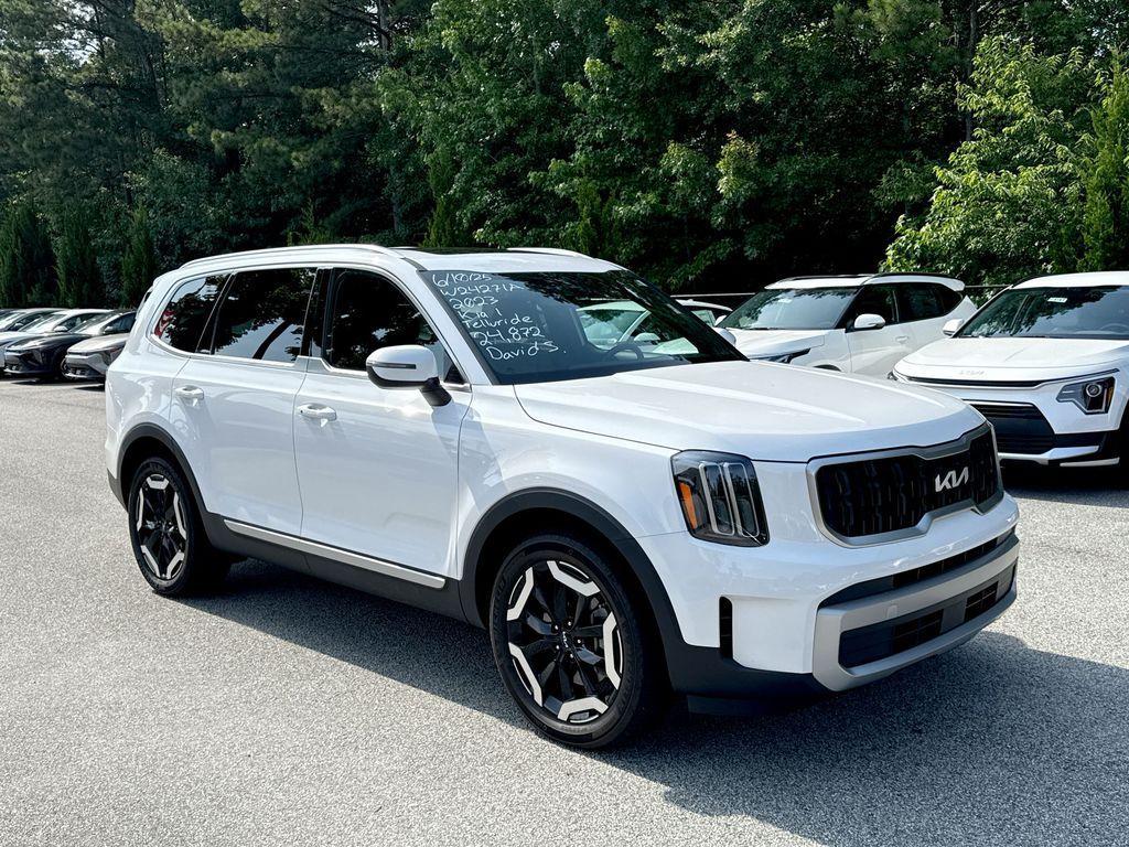 used 2023 Kia Telluride car