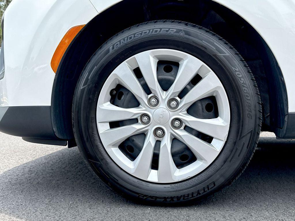 used 2022 Kia Soul car, priced at $16,589