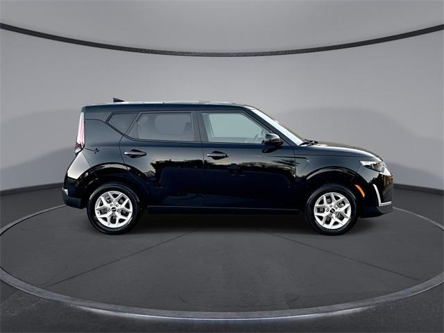 used 2024 Kia Soul car, priced at $18,700