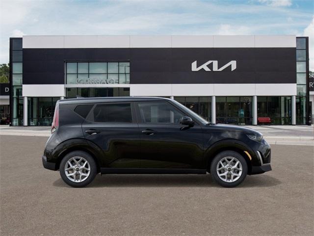 new 2025 Kia Soul car, priced at $22,405