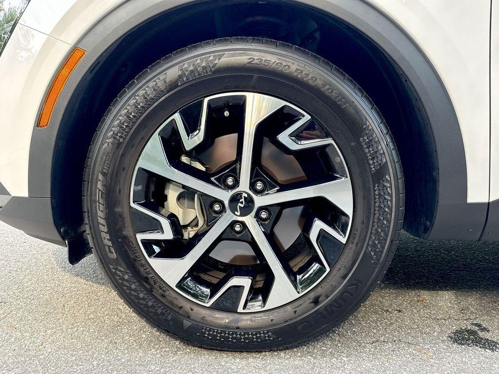 used 2025 Kia Sportage car, priced at $28,979