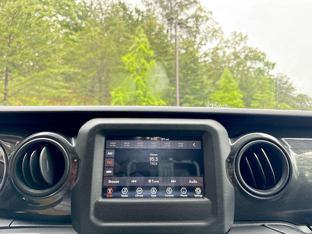used 2021 Jeep Wrangler Unlimited car, priced at $31,735