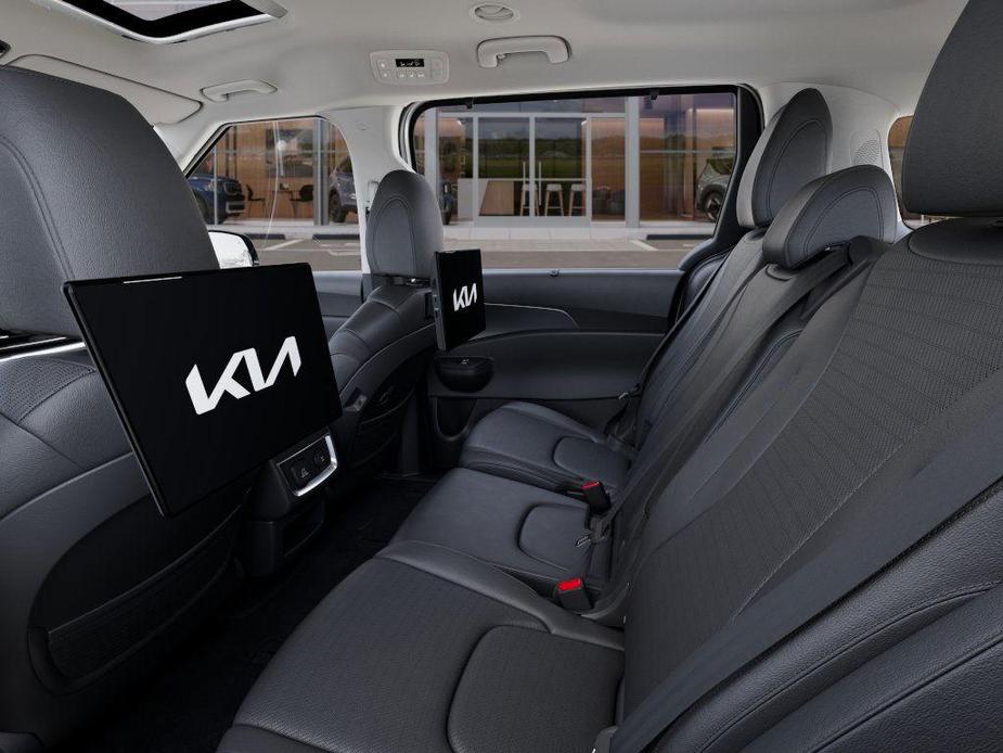 new 2025 Kia Carnival car, priced at $54,825